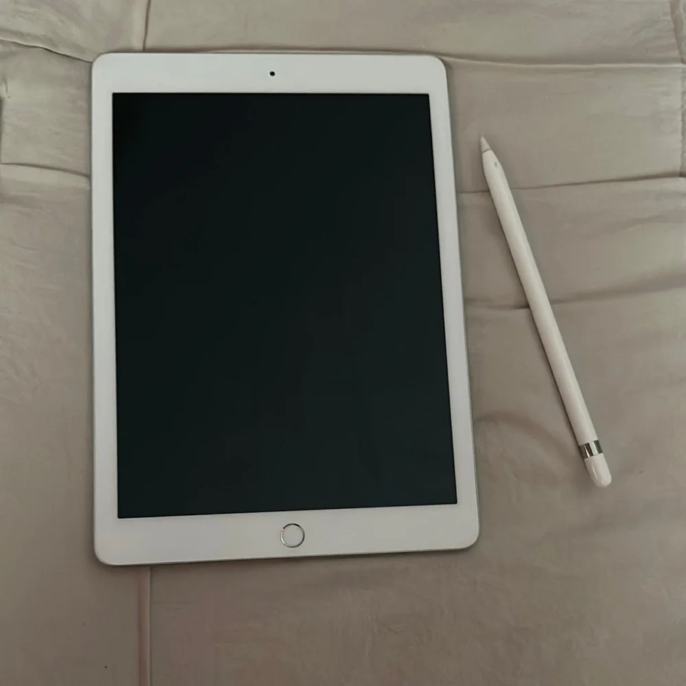 White Tablet with Stylus